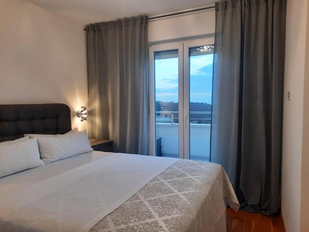 מאקרסקה Apartment Anny De Luxe With Sea View מראה חיצוני תמונה