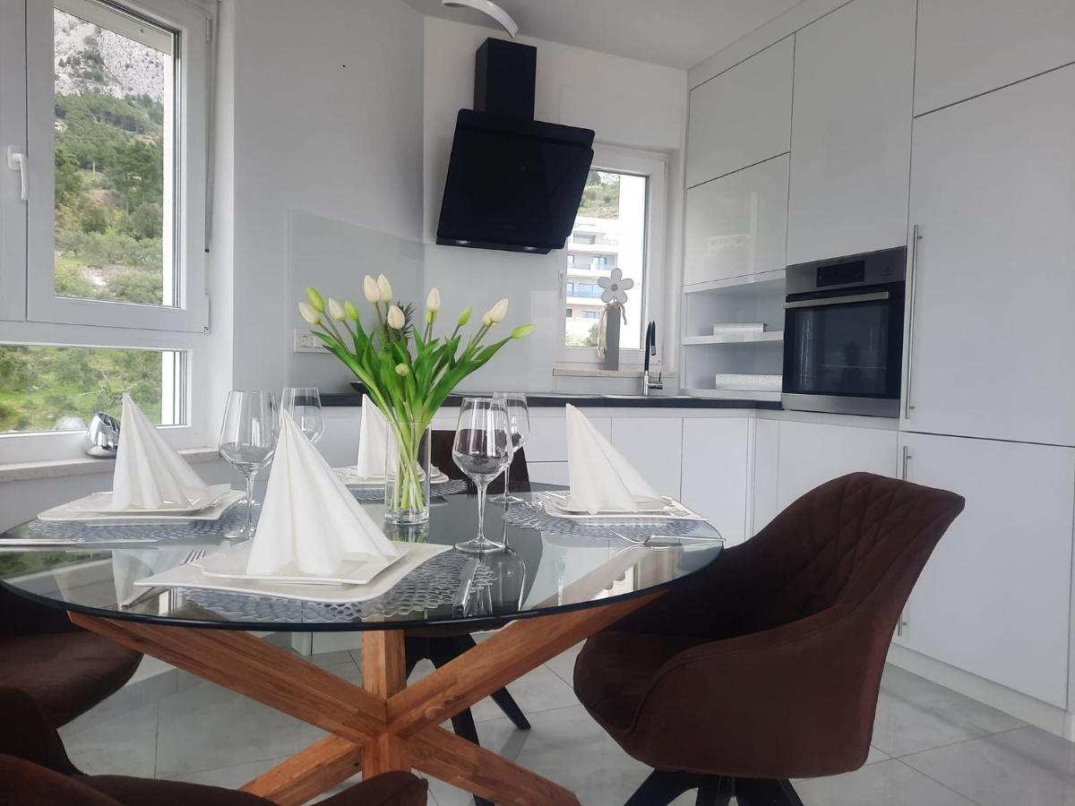 מאקרסקה Apartment Anny De Luxe With Sea View מראה חיצוני תמונה